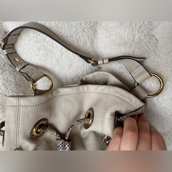 B. MAKOWSKY LEATHER BAG, METALLIC ANIMAL PRINT LEATHER TRIM, OUTSIDE POCKETS VGC - Picture 3 of 16